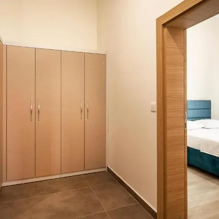 Hotel de apartamente Sitti 4*