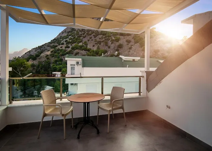Sitti Aparthotel 4*