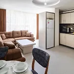 Sitti 4* אנטליה